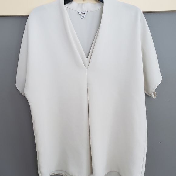 VINCE Double V-Neck blouse - Picture 4 of 5